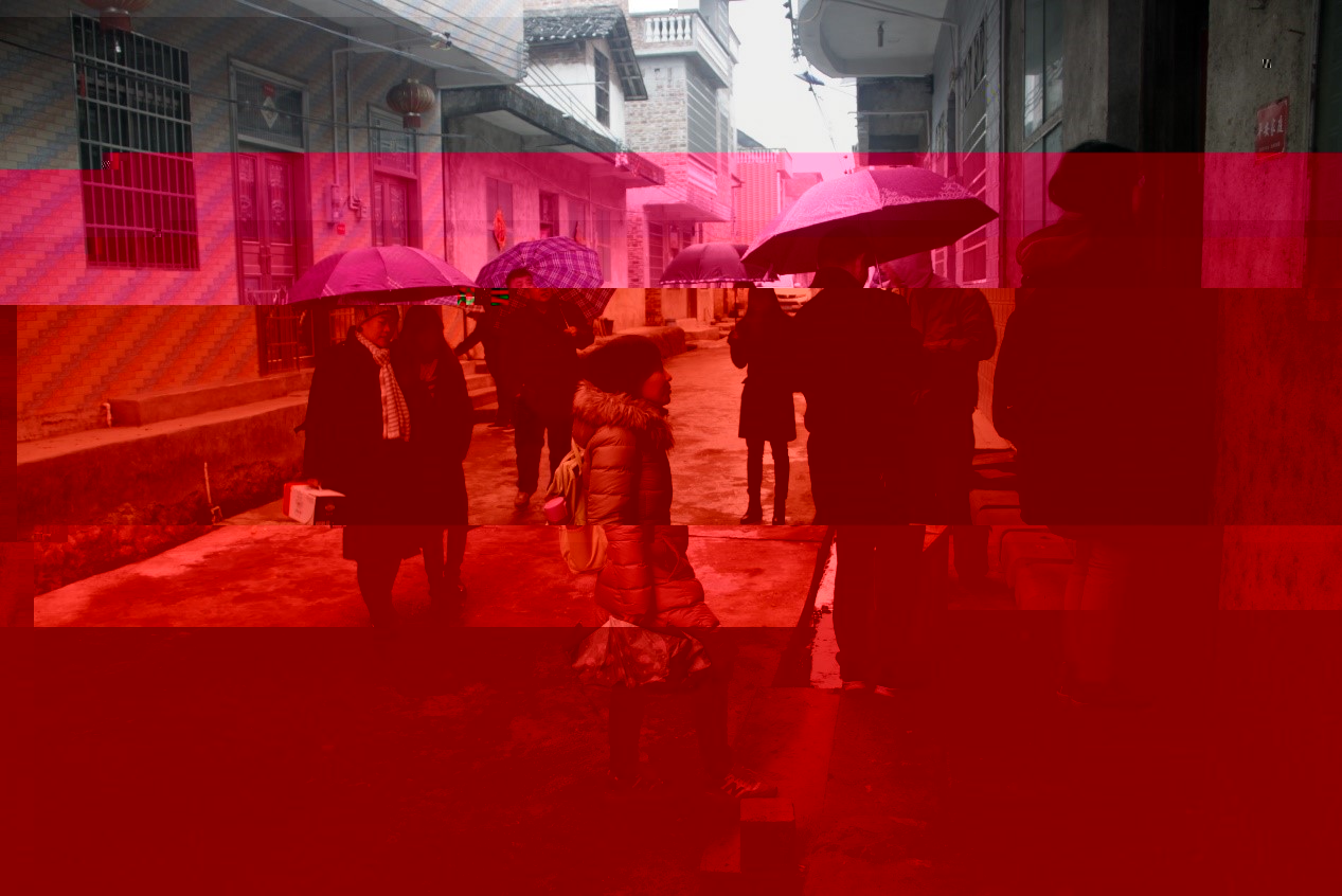 寒風冷雨送溫暖 ——太阳集团1088vip赴柯木灣村進行扶貧慰問工作